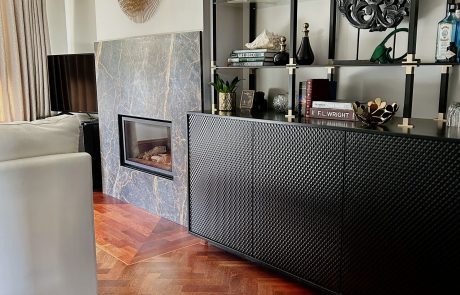 Art deco style living room by Conbu Interior Design